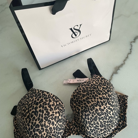 NWT Victoria's Secret 34d black leopard print underwire lightly lined bra - Picture 3 of 12